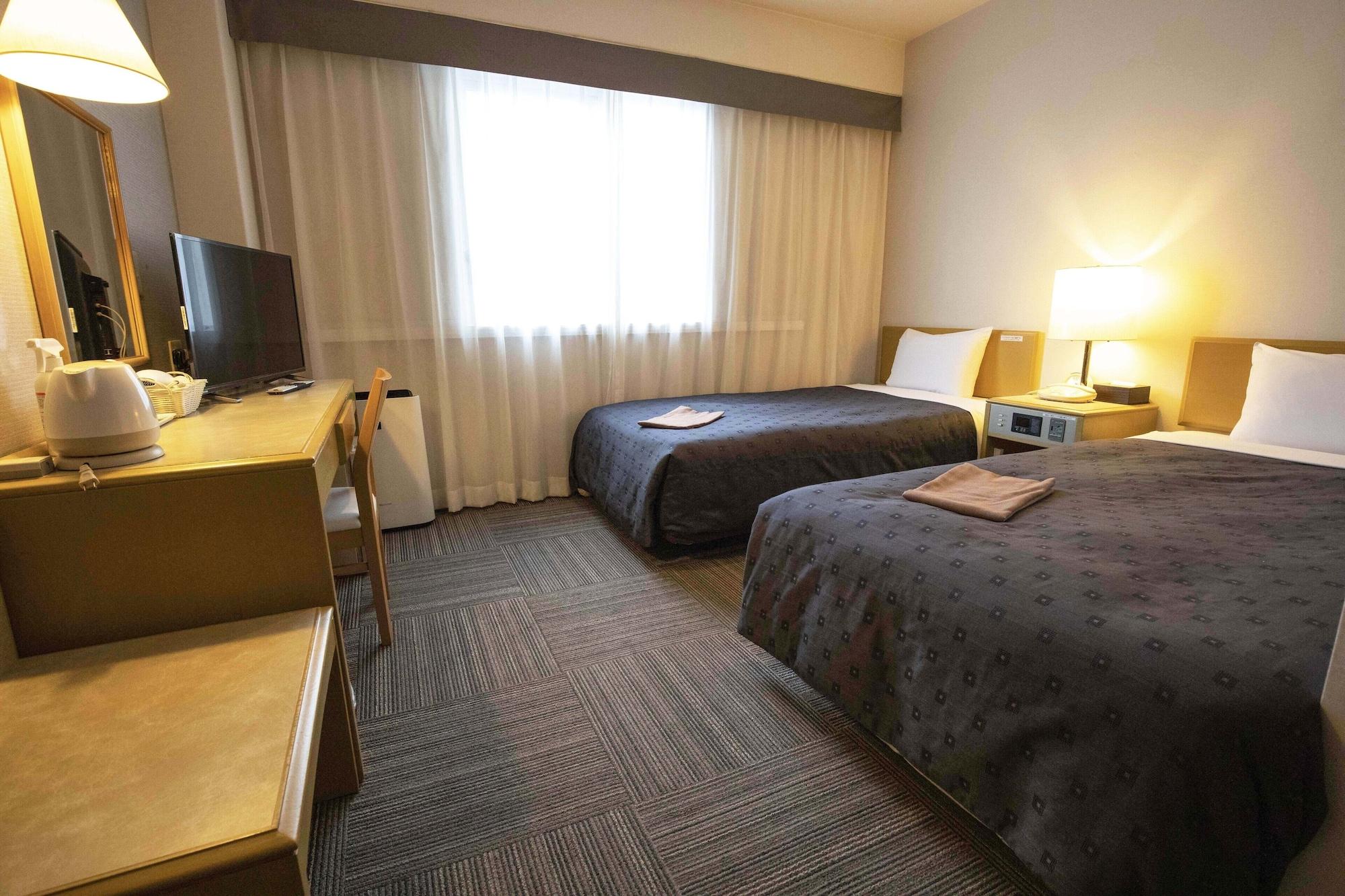 Court Hotel Mito Экстерьер фото